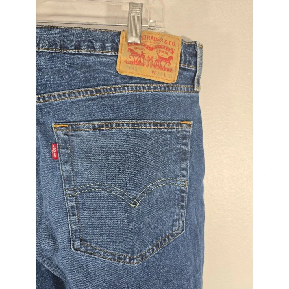 Levi's 541 Athletic Taper Jeans Mens 36x32 Dark Wash Denim Pants
